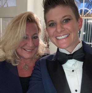 Meet your Posher, Ana